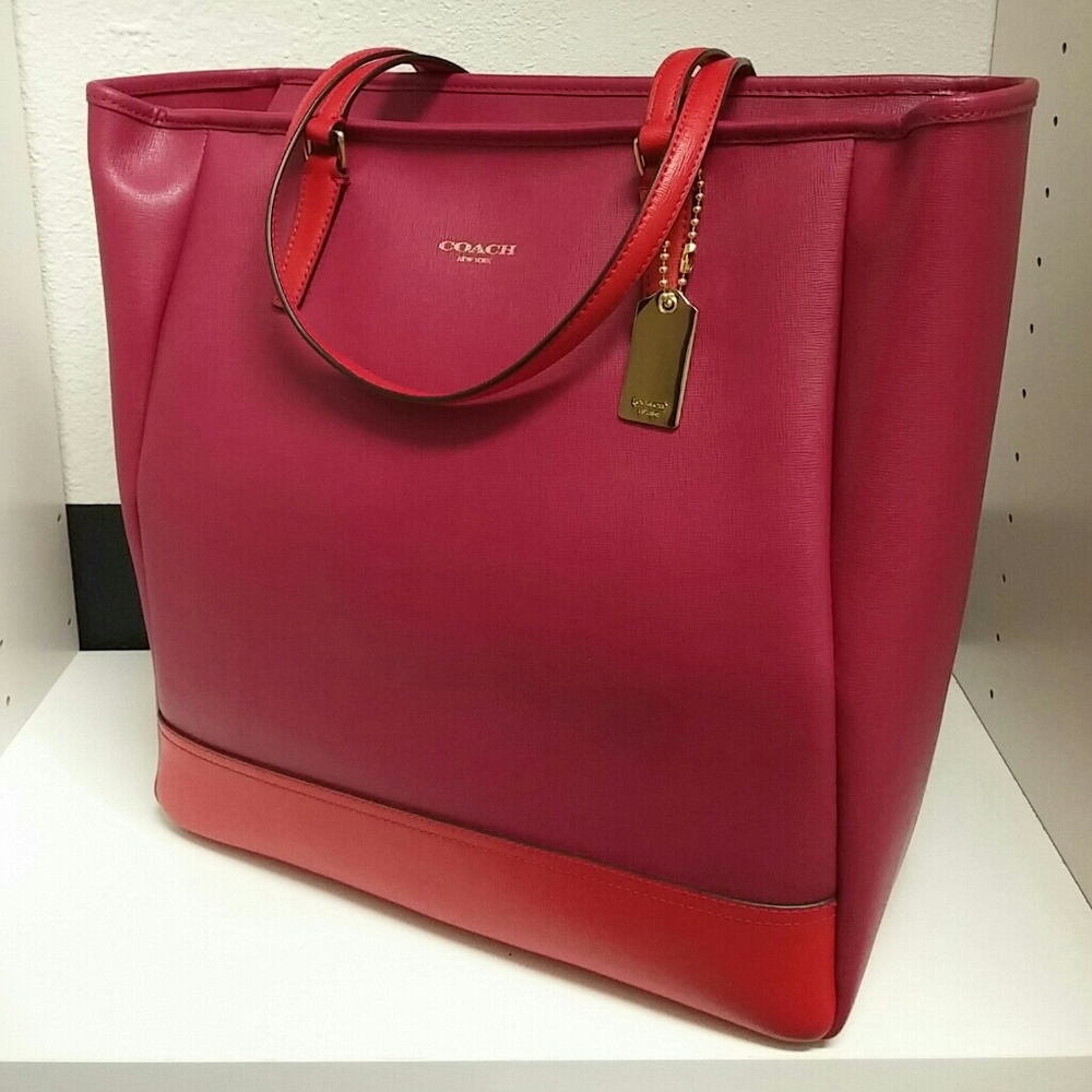 NWT Coach Two Tone Tote